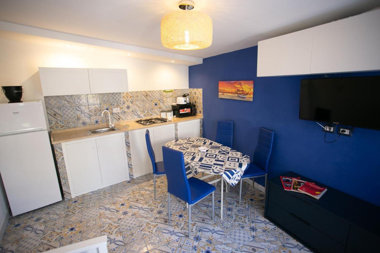 Dilettaanna Luxury Apartment Lipari Tropea Exterior photo